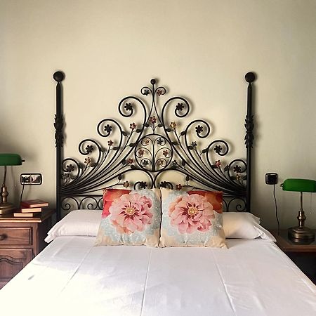 شقة Housing Leon Marigold المظهر الخارجي الصورة