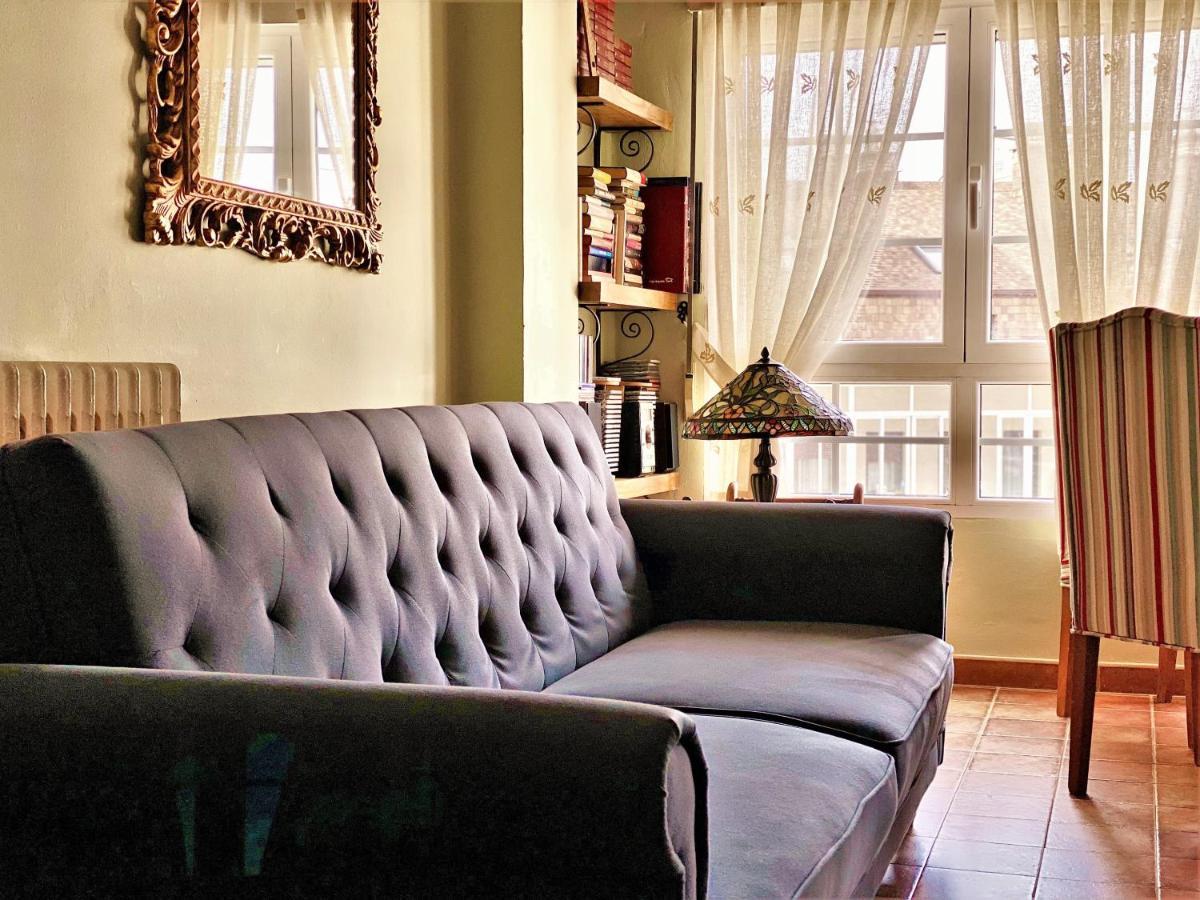 شقة Housing Leon Marigold المظهر الخارجي الصورة
